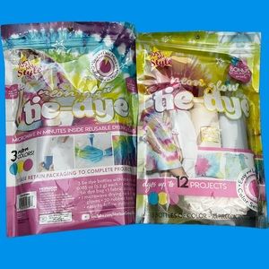 Just My Style Neon Tie-
Dye Bag by Horizon
Group USA, Create
Colorful Tie Dye